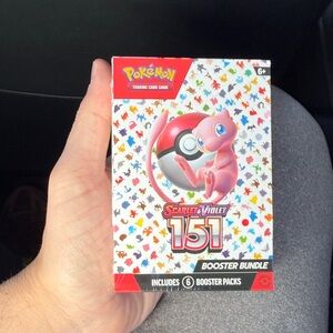 Pokemon Scarlet & Violet 151 Booster Bundle with Colorful Design